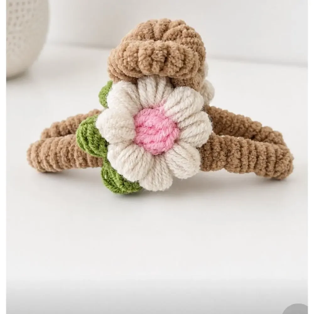 Tan Knit Flower Hair Claw Clip New